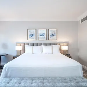 The Sutton Place Ванкувер