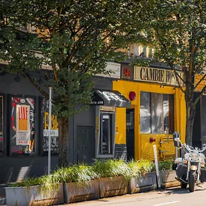 The Cambie Gastown Hostal